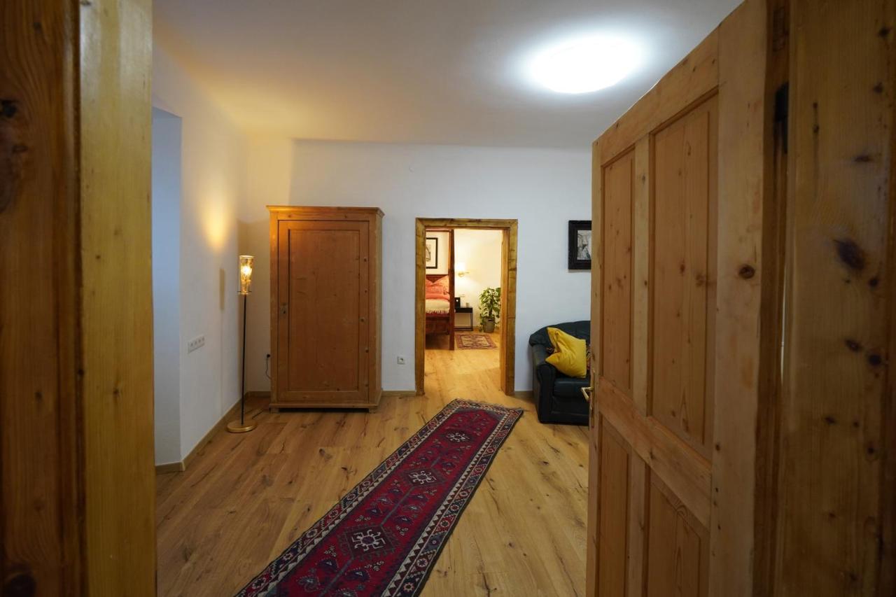 Altstadt Apartment Am Schergentor Хал ин Тирол Екстериор снимка