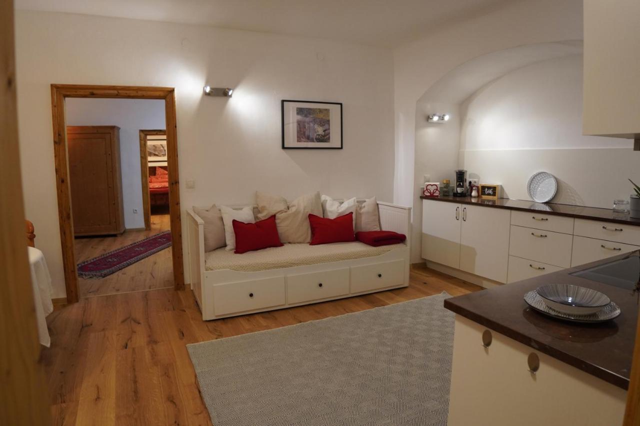Altstadt Apartment Am Schergentor Хал ин Тирол Екстериор снимка