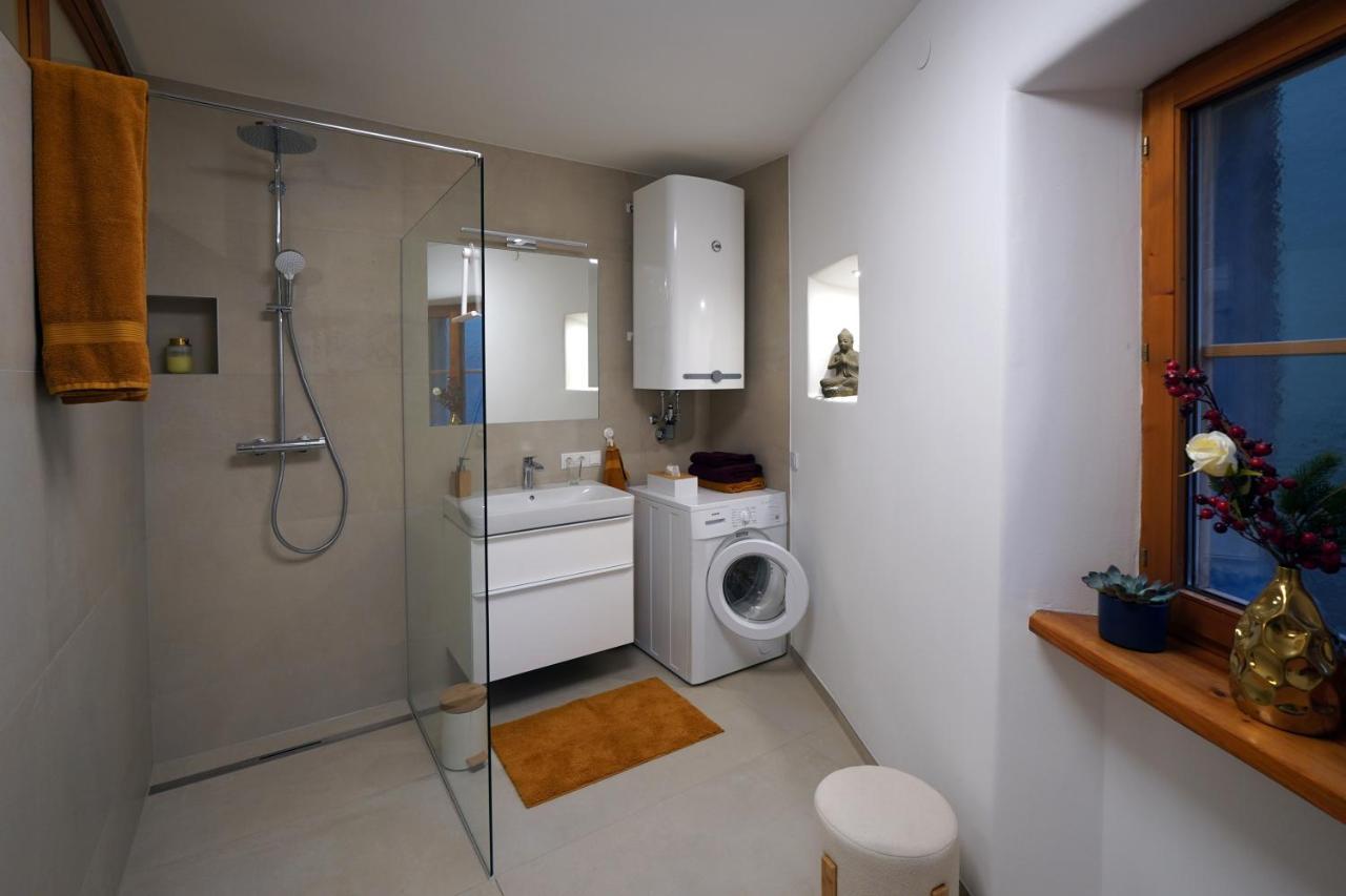 Altstadt Apartment Am Schergentor Хал ин Тирол Екстериор снимка